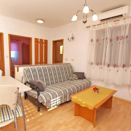Alma Apartment Poreč Exterior foto
